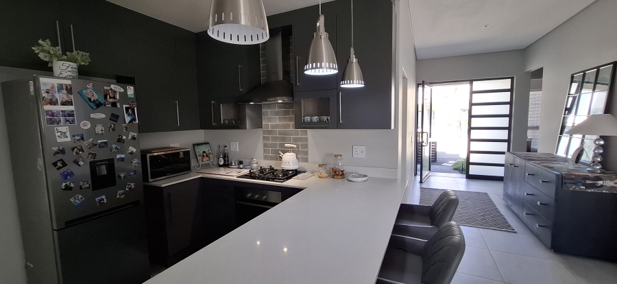 To Let 3 Bedroom Property for Rent in Groot Phesantekraal Estate Western Cape